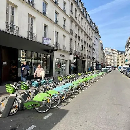 Grand Charonne Bastille Pop Art Paris