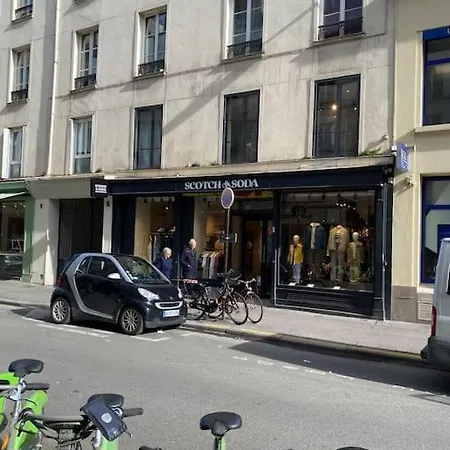 Grand Charonne Bastille Pop Art Apartment